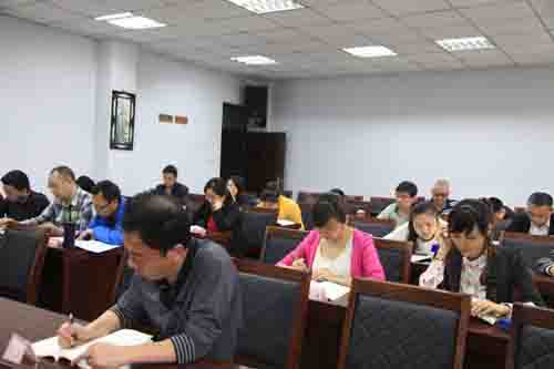 20140508扎实学习,稳步推进群众路线教育实践活动.jpg